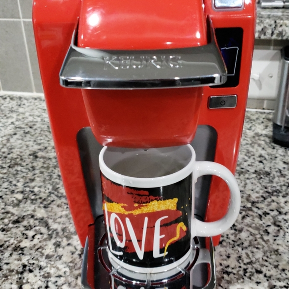 Keurig Coffee Machine - Picture 8 of 10